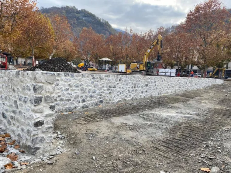Muret de soutènement en pierres, Albertville, FSM